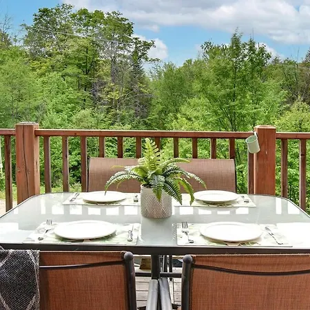 Chic Familiale, Relaxant Avec Spa En Montagnes Labelle Exterior photo