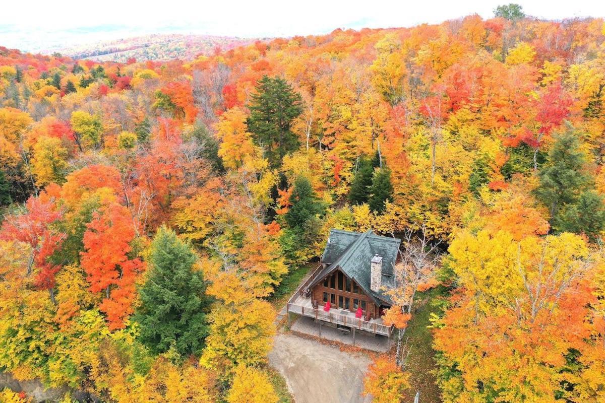 Chalet Chic Familiale, Relaxant Avec En Montagnes Labelle