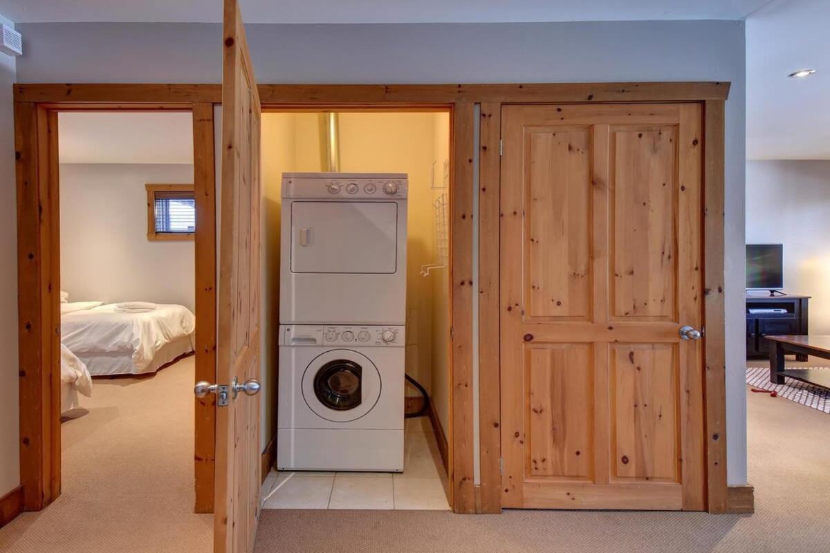 Chalet Chic Familiale, Relaxant Avec En Montagnes Labelle