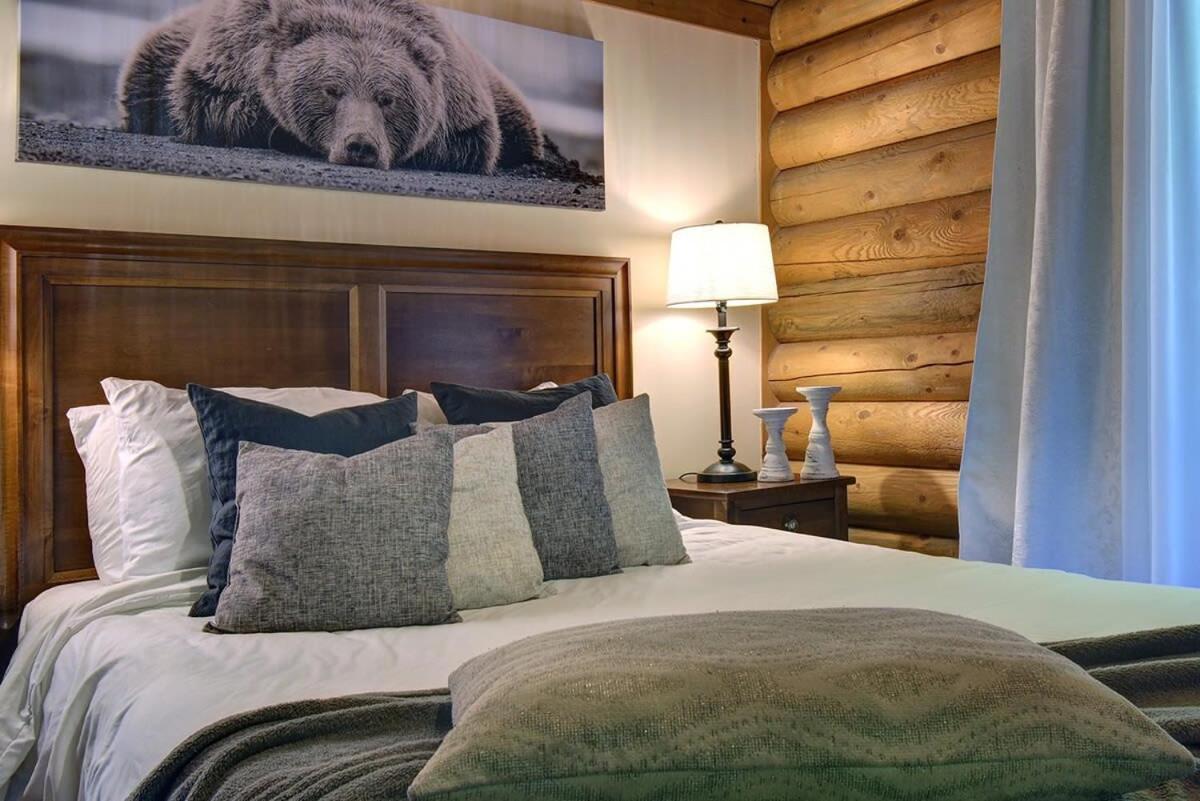 Chalet Chic Familiale, Relaxant Avec En Montagnes Labelle