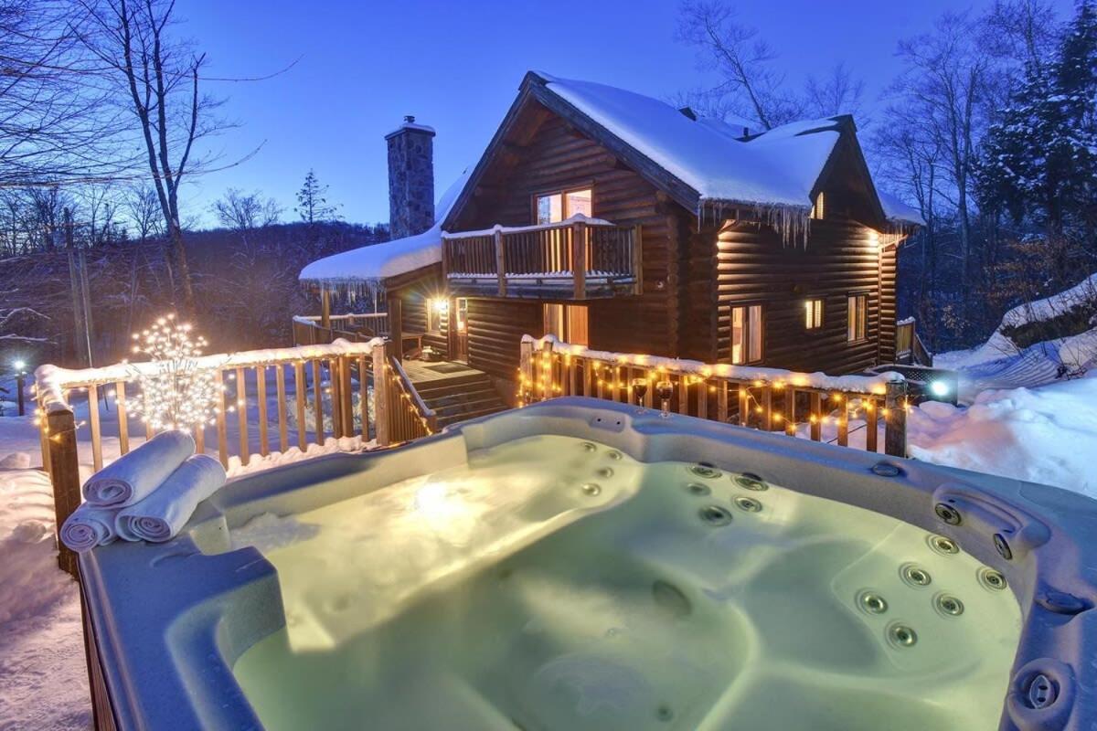 Chic Familiale, Relaxant Avec En Montagnes Chalet Labelle